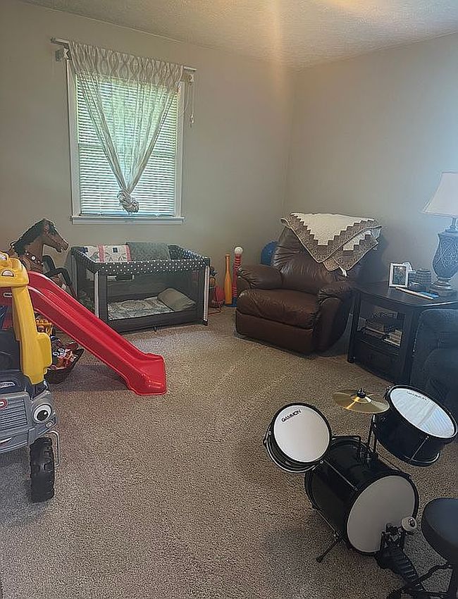 Image of 155 Meador Ln