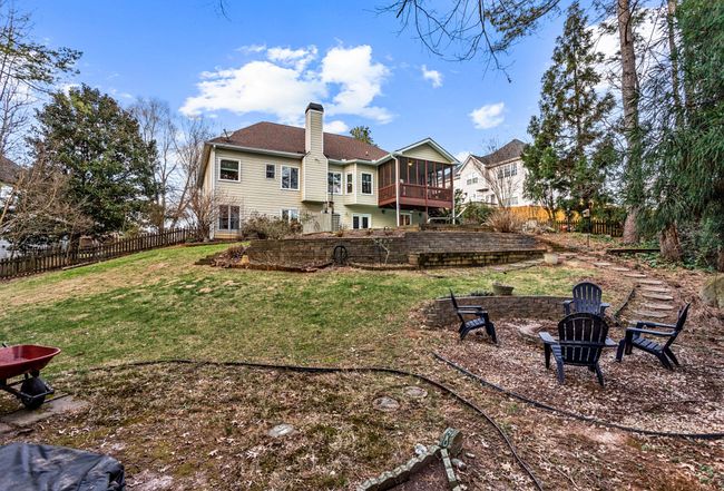 Image of 635 Piping Rock Pt
