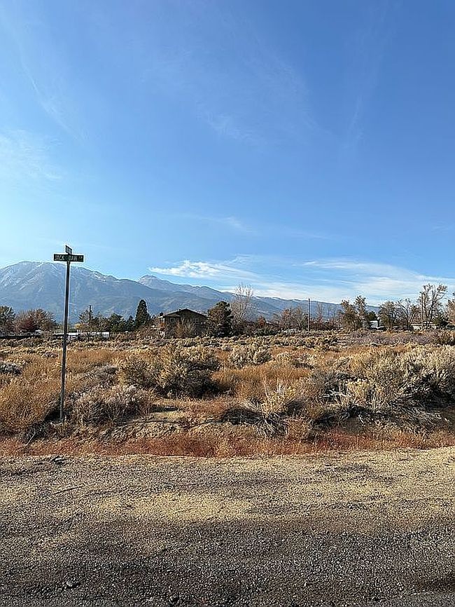 Photo of 175 Jackdaw Cir, Washoe Valley, NV
