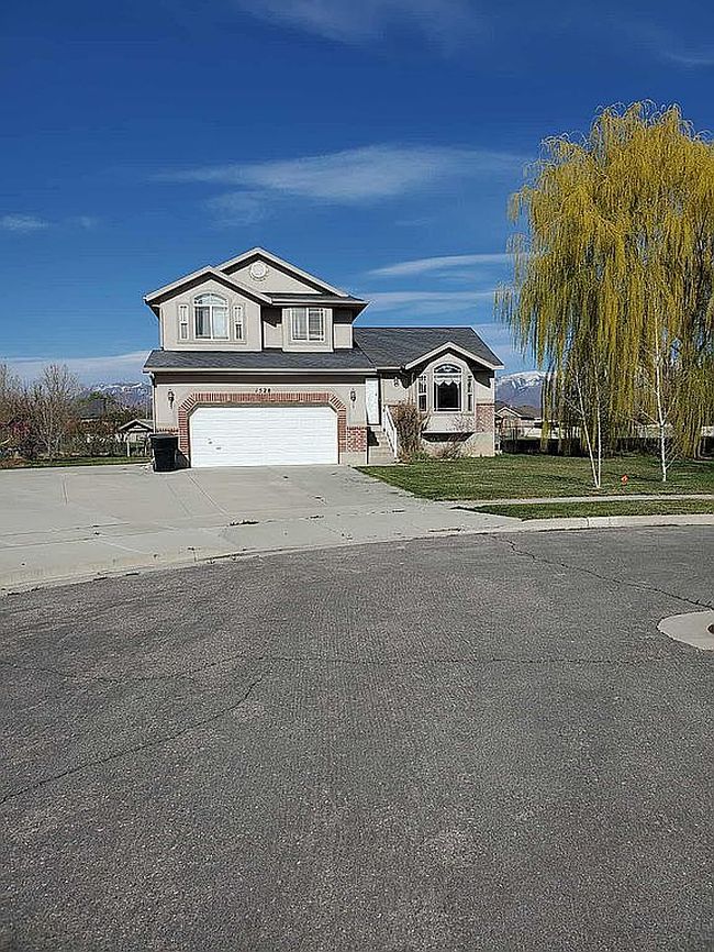 Image of 1528 W 2865 S