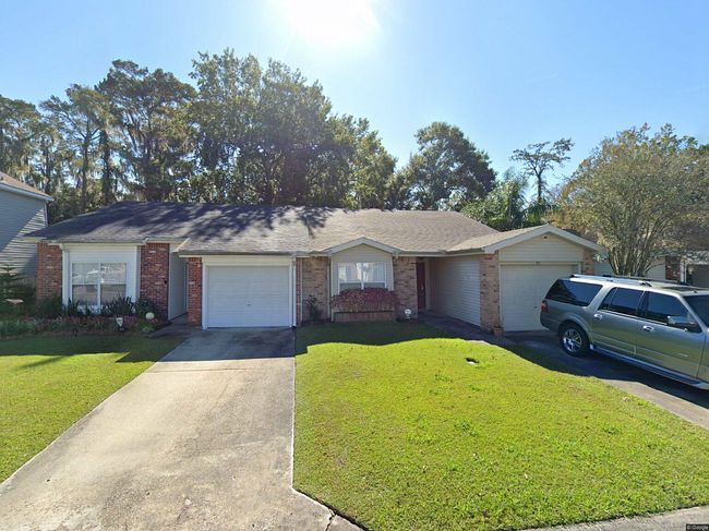 Photo of 115 Saxony Dr