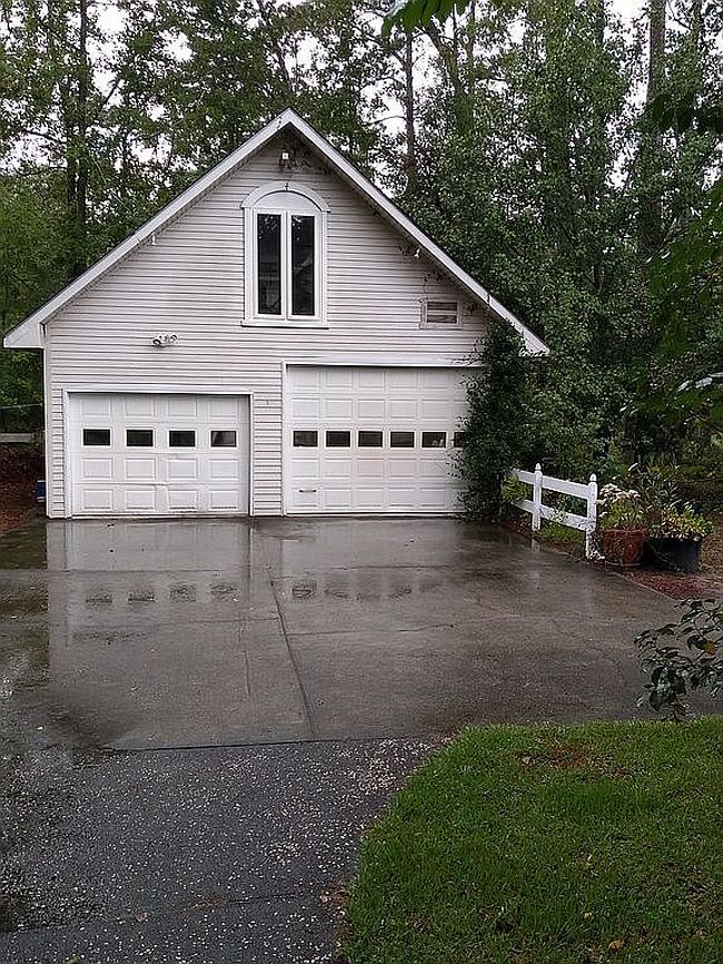 Image of 32 Windy Ct