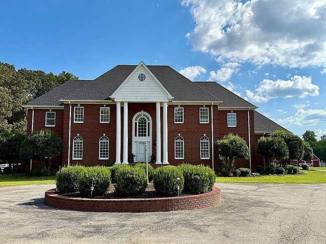 Additional photo 1 of property located at 750 Paris Pike