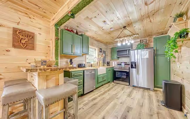 Image of 2611 C P Howard Dr