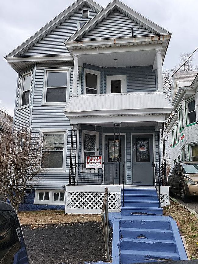 Image of 141 Elm St