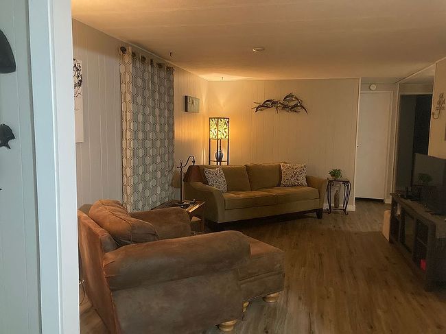 Additional photo 3 of property located at 1617 Moonbeam Dr