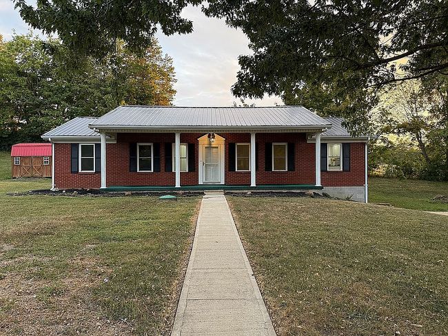 Photo of 83 Cold Springs Dr