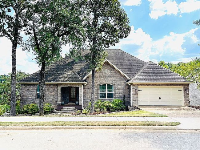 Photo of 853 W Foothills Dr, Fayetteville, AR