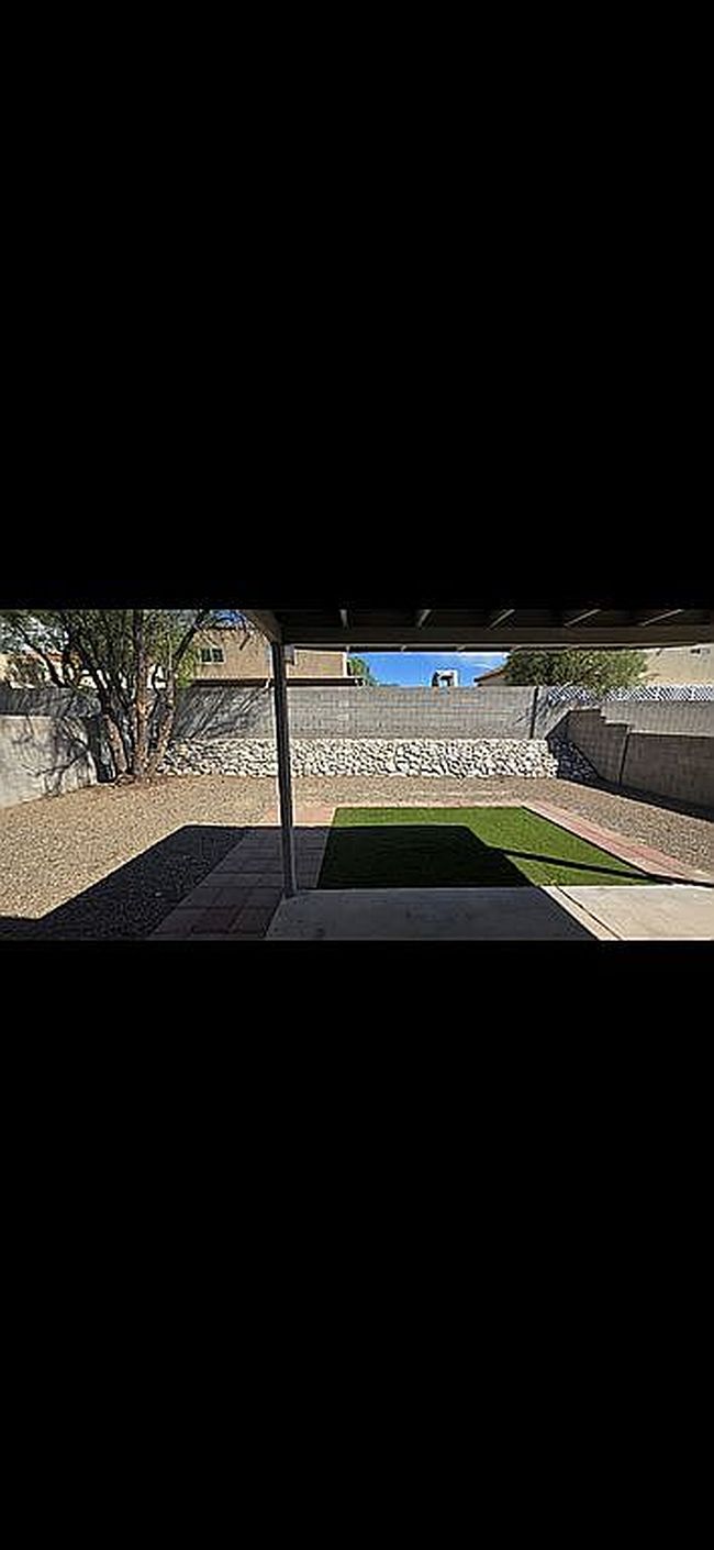 Additional photo 3 of property located at 9472 E Stonehaven Way