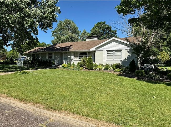 Image of 3 Cleveland Hts