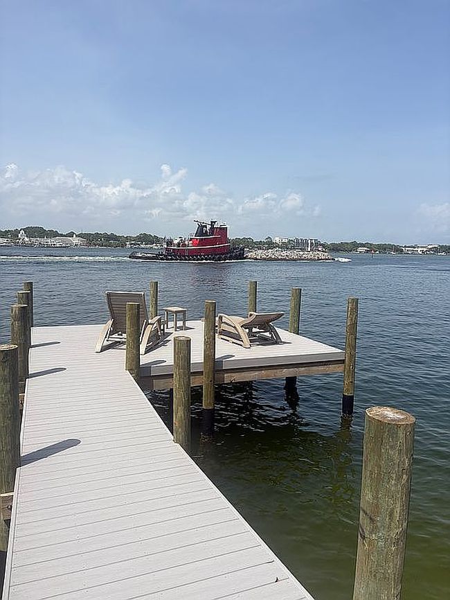 Photo of 622 Pelican Dr