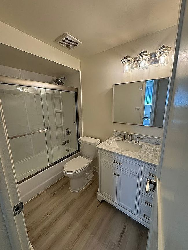 Photo of 2325 N Neva Ave Unit 311, Chicago, IL