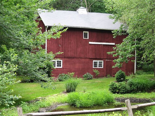 Photo of 233 Nine Partners Rd, Clinton Corners, NY