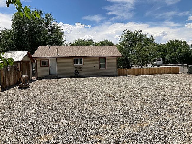 Photo of 811 Unaweep Ave, Grand Junction, CO