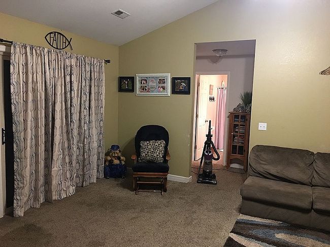 Image of 120 Scotch Pine Ct