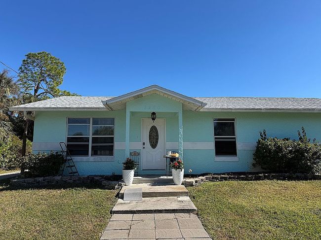 Photo of 1280 11th St Sw, Naples, FL