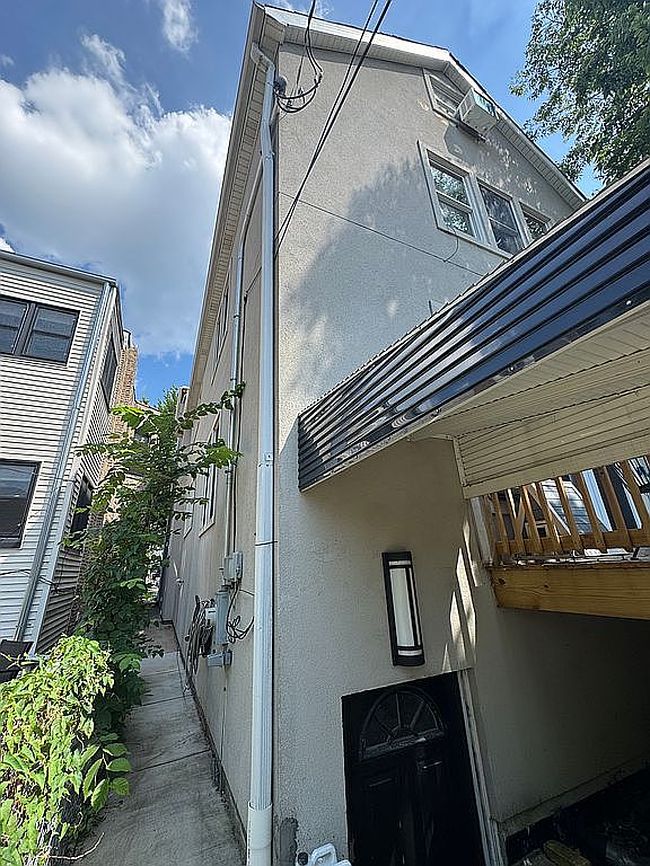 Photo of 5338 N Ashland Ave, Chicago, IL