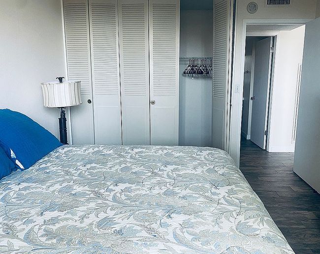 Image of 410 W 7th St Apt 229