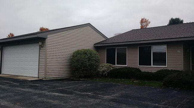 Photo of 5361 Gray Rd Apt 19, Traverse City, MI