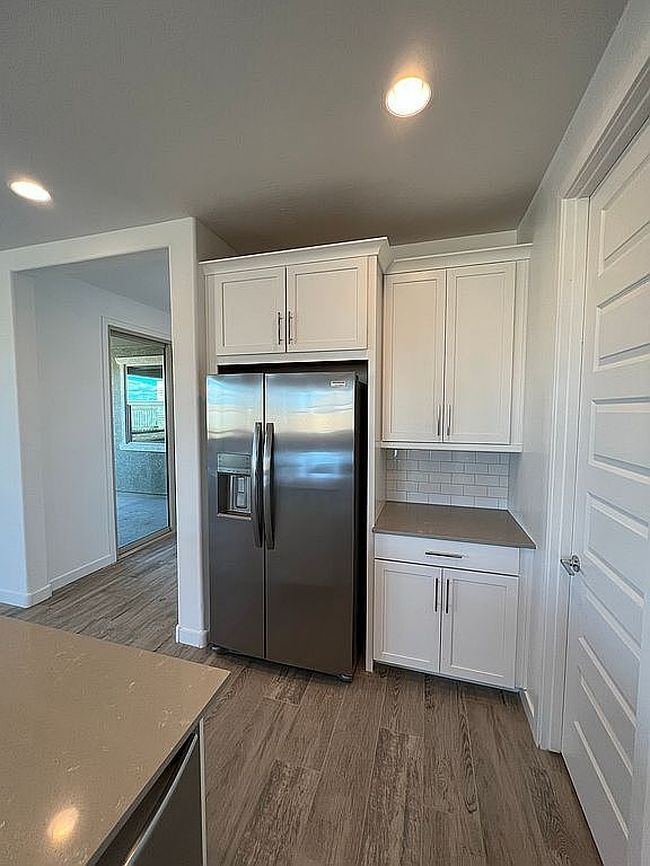 Image of 2374 E Ridgewood Ln