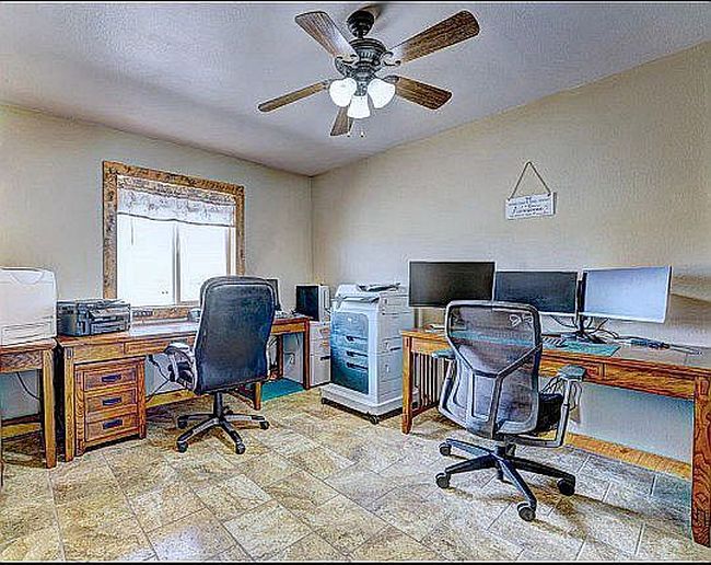 Image of 12520 Pendleton Ln