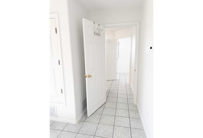 Additional photo 1 of property located at 6570 N Laredo Dr