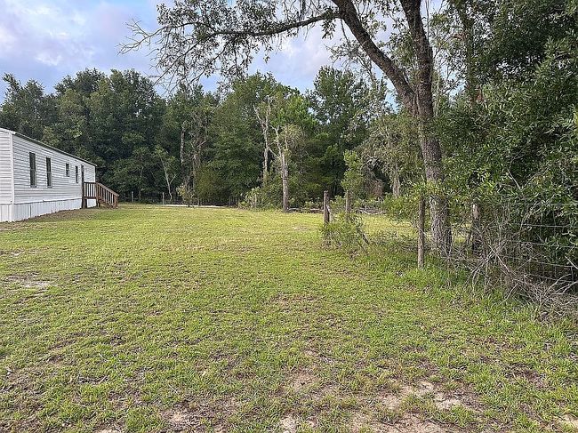 Additional photo 3 of property located at 11910 Ne 103rd Ter