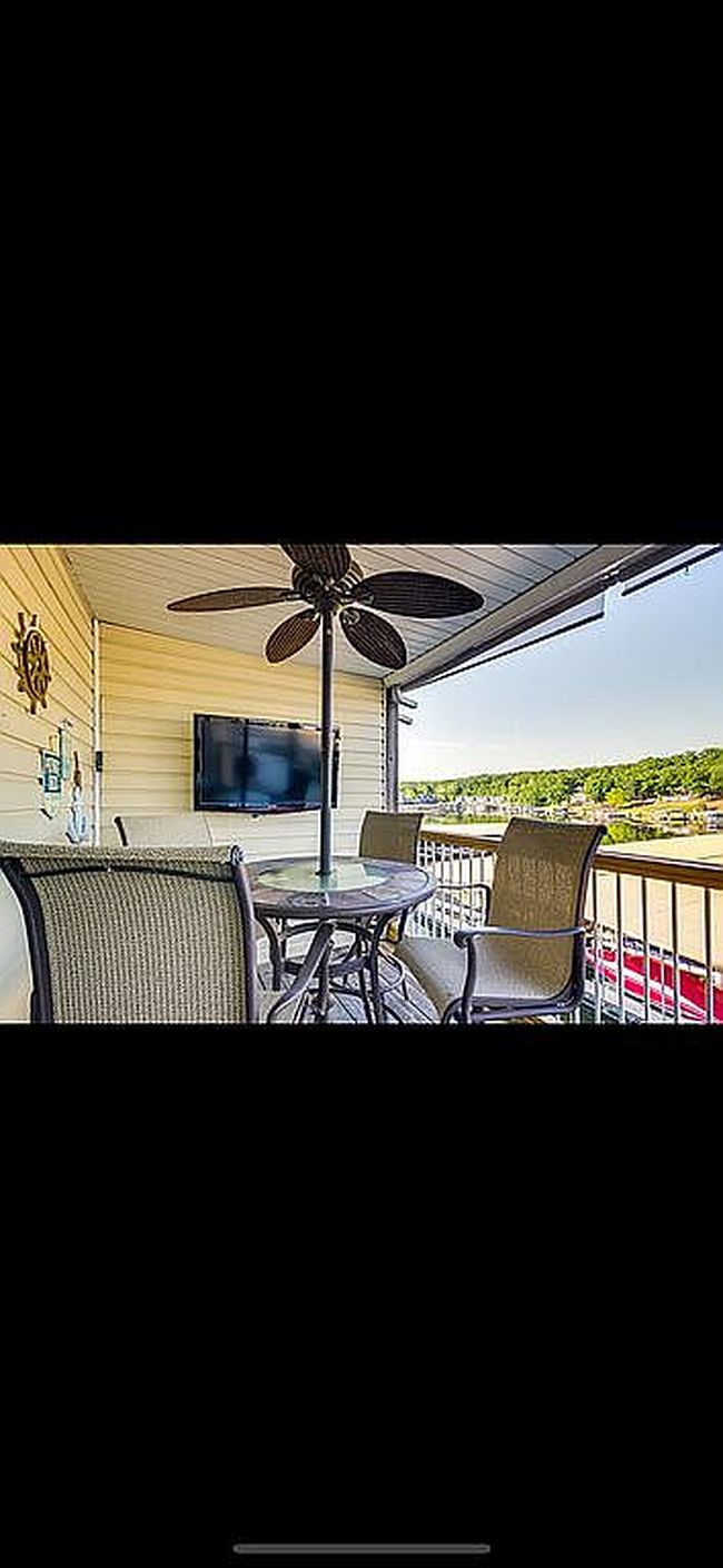 Photo of 1481 Ledges Dr Unit 332, Osage Beach, MO