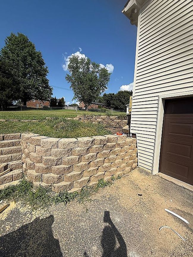 Photo of 222 Moss Way, Glasgow, KY