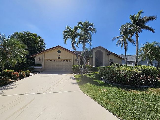 Image of 8866 Banyan Cove Cir