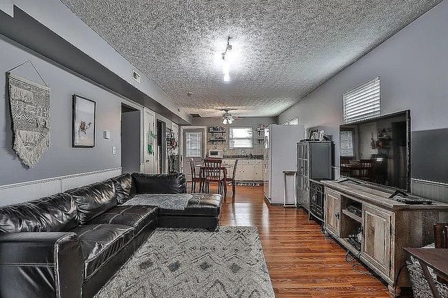 Photo of 1060 Hilock Rd, Columbus, OH
