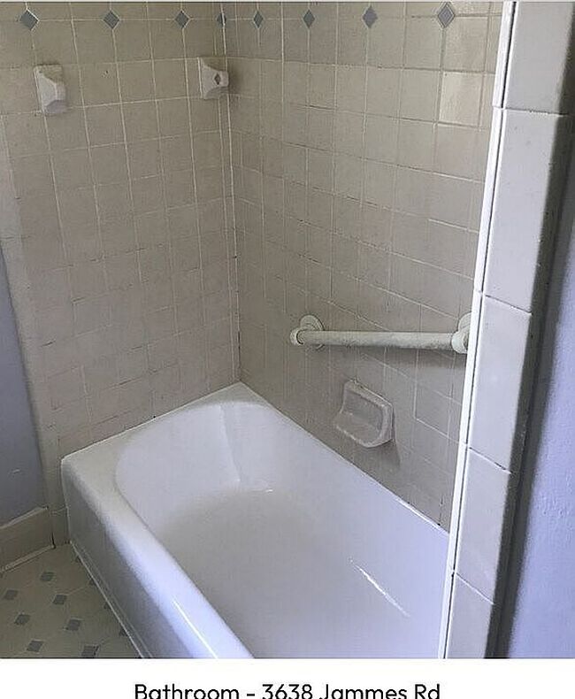 Image of 3638 Jammes Rd