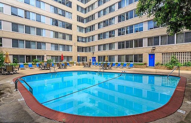 Photo of 922 24th St Nw Apt 820, Washington, DC