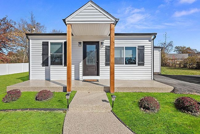 Image of 248 Blanche Dr