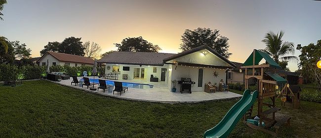 Preview of property located at 3923 Nw 69th Ter
