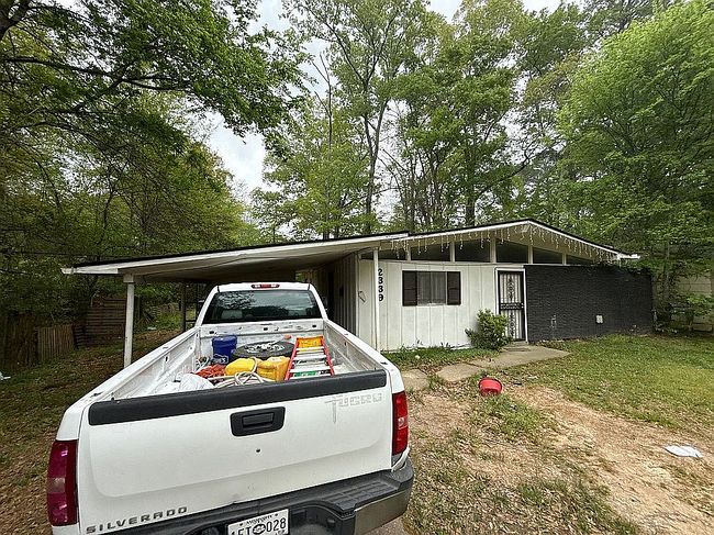 Photo of 2339 Coronet Pl, Jackson, MS