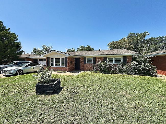Photo of 5430 8th St, Lubbock, TX
