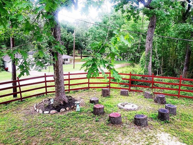 Photo of 178 S Oak Bluff St, Trinity, TX
