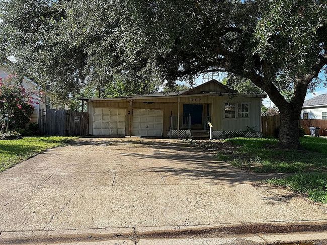 Photo of 10514 Norton Dr, Houston, TX