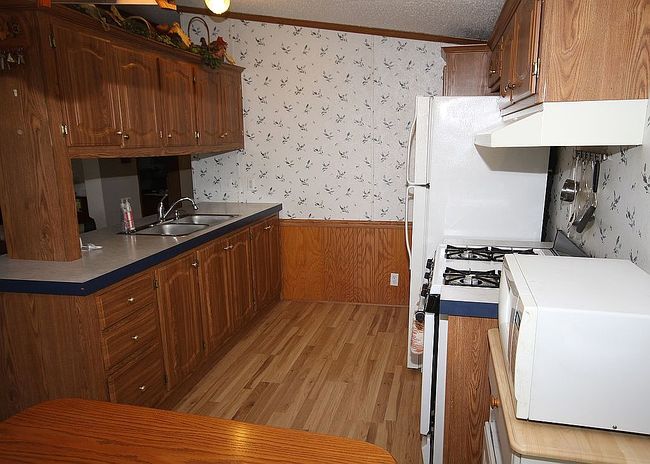 Additional photo 1 of property located at 46270 Leedy Point Rd