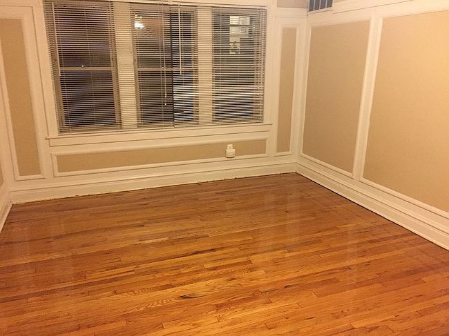 Additional photo 2 of property located at 4043 N Sawyer Ave