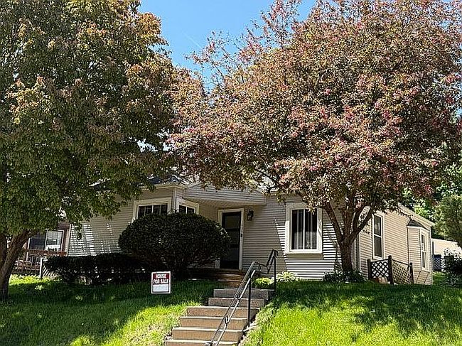 Image of 1435 Parkway St