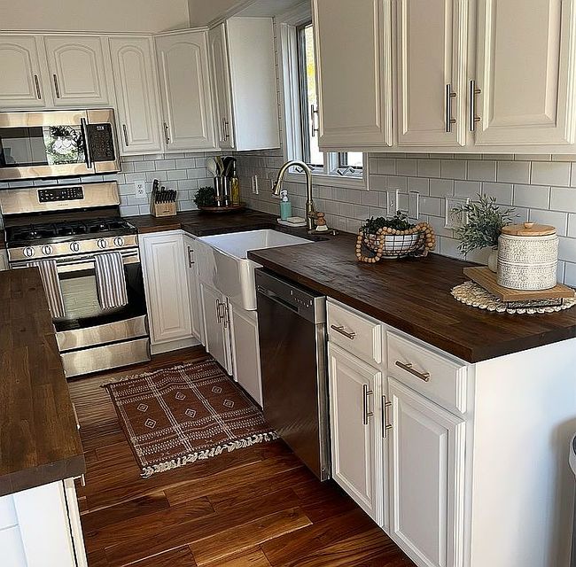 Image of 295 Brown St