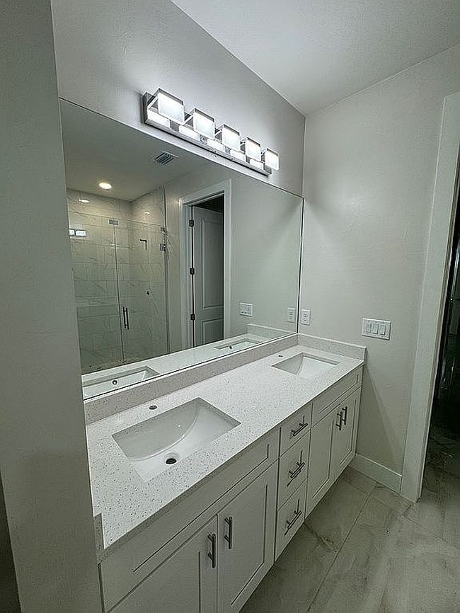 Image of 3304 11th St W
