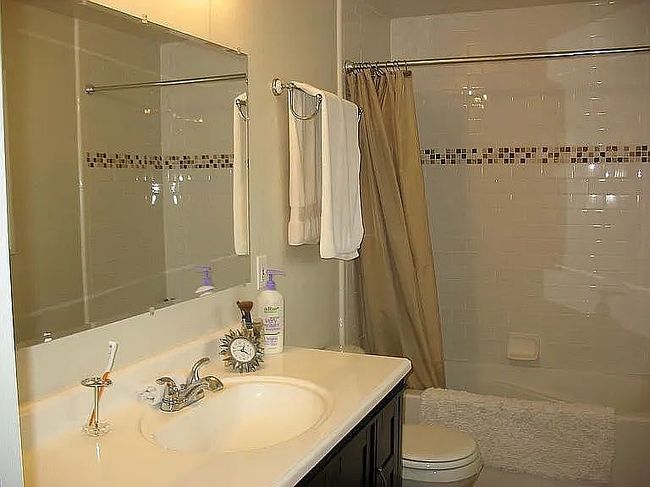 Photo of 1320 W Sunset Dr