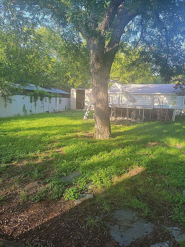 Photo of 407 S Main St, Burnet, TX
