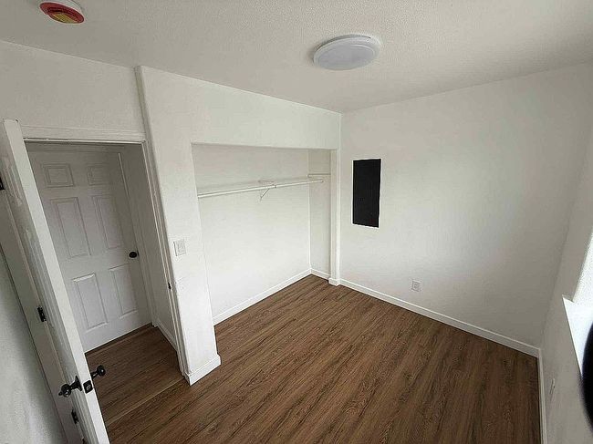 Photo of 716 E 1st Ave, Toppenish, WA