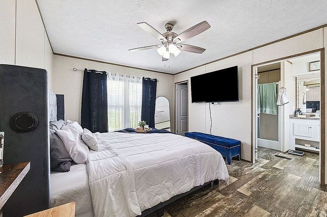 Photo of 7067 Greenbrier Village Dr, Lakeland, FL