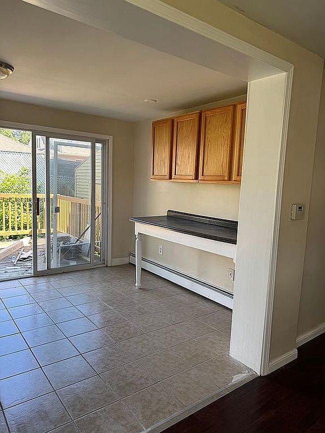 Photo of 17 Fenton Ave, Pt Crane, NY
