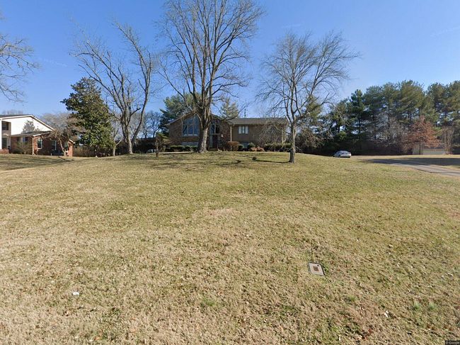 Image of 1302 Twin Springs Dr